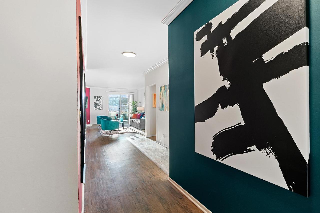 Beverly Hills Chic 2 Bed 2Bath With Patio And Parking 309 Los Angeles Zewnętrze zdjęcie